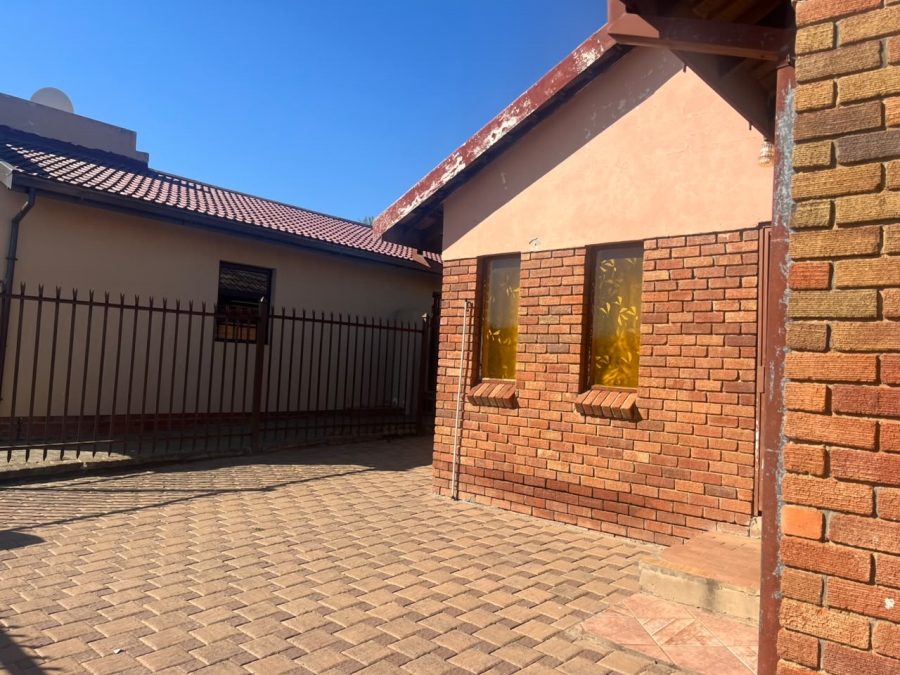 3 Bedroom Property for Sale in Blomanda Free State